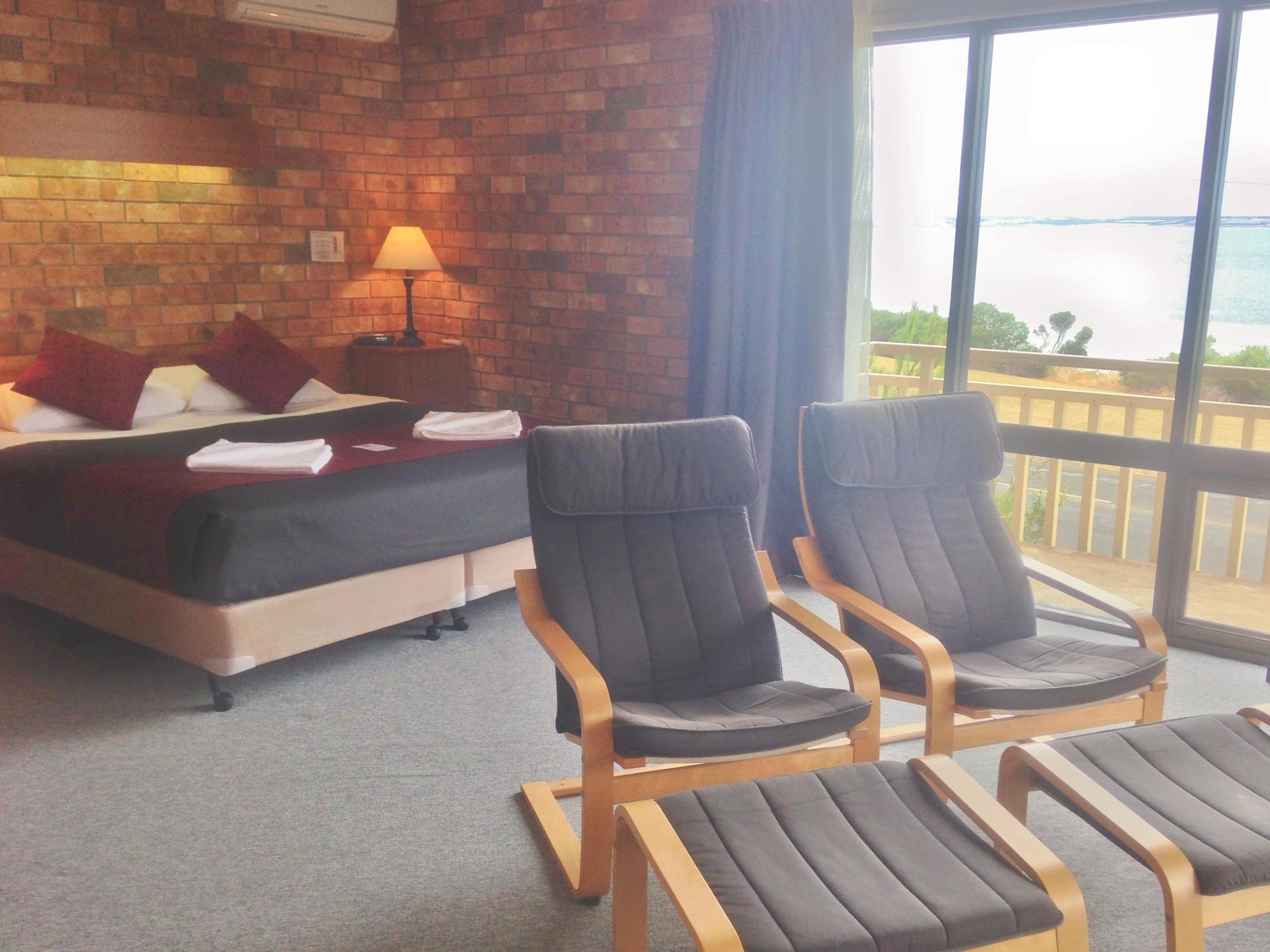 Kangaroo Island Seaside Inn Kingscote Bagian luar foto