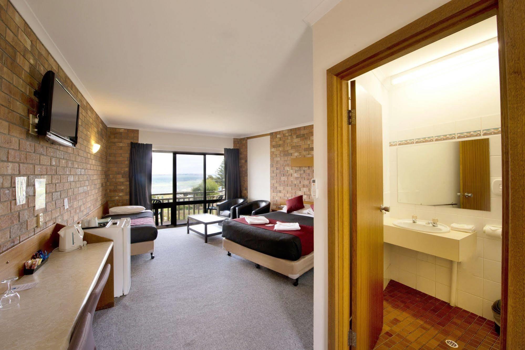 Kangaroo Island Seaside Inn Kingscote Bagian luar foto