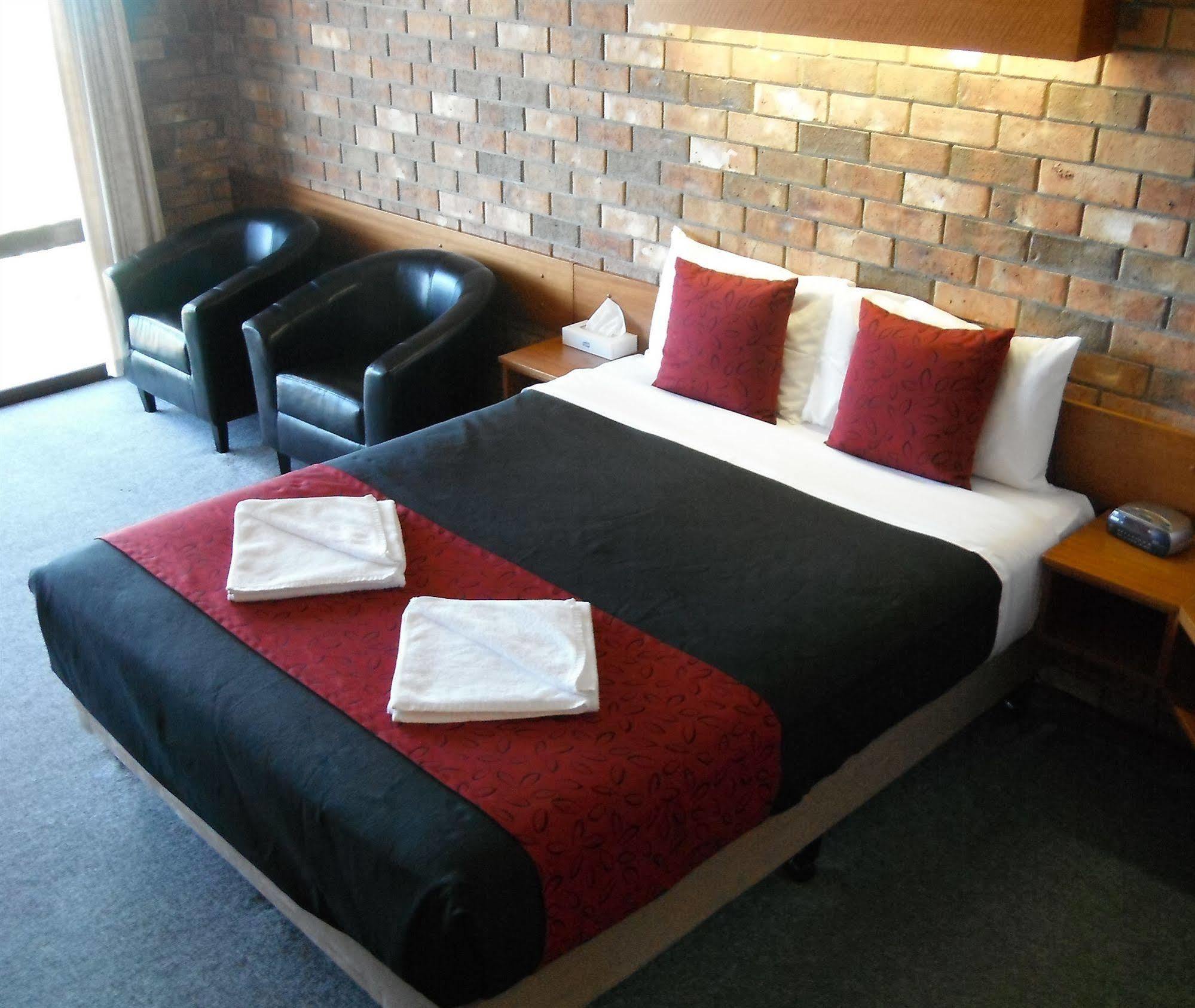 Kangaroo Island Seaside Inn Kingscote Bagian luar foto