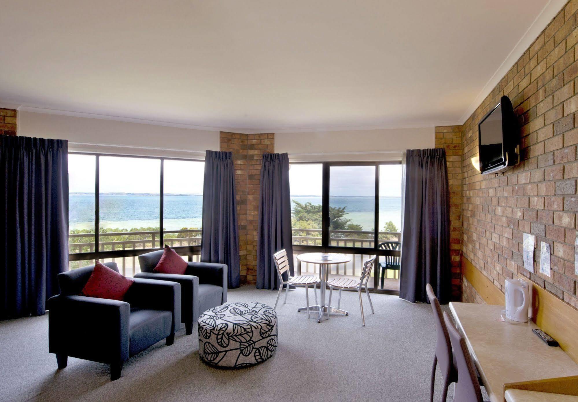 Kangaroo Island Seaside Inn Kingscote Bagian luar foto